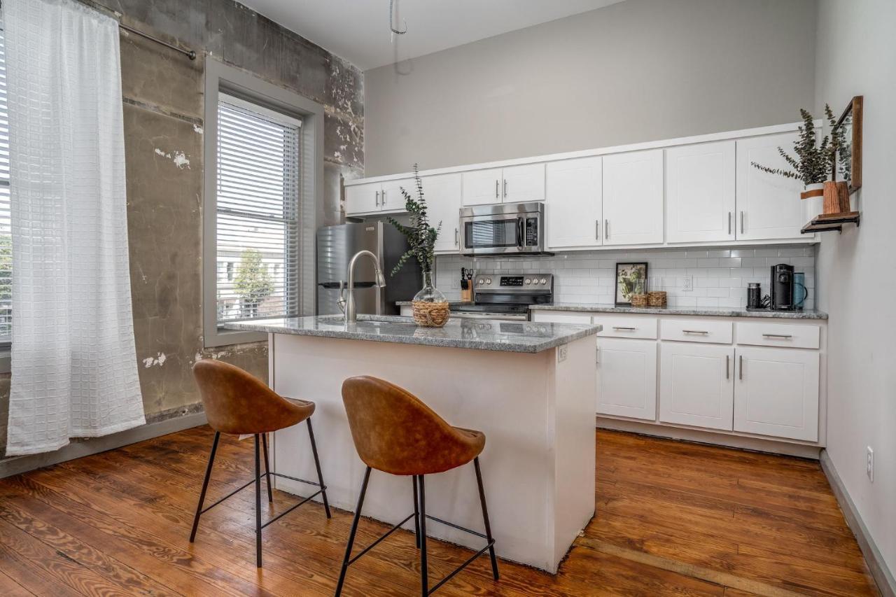 Apartmán The Davis Lofts At Main Street - Unit 2B Rocky Mount Exteriér fotografie